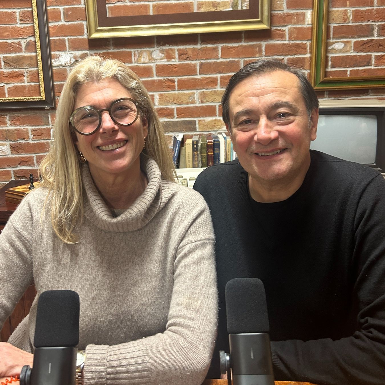 SIMONE COLOMBARI ai microfoni di SU LA MASCHERA