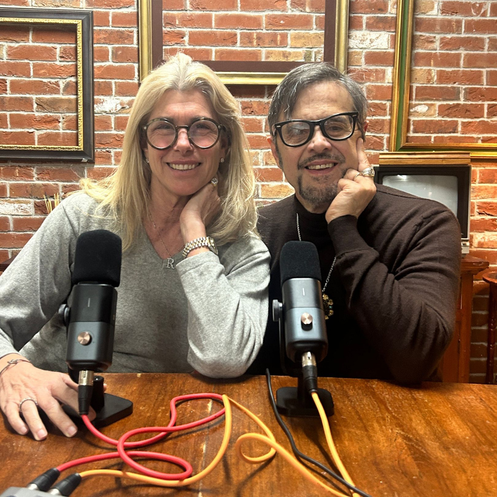 CLAUDIO GREGORI ai microfoni di SU LA MASCHERA